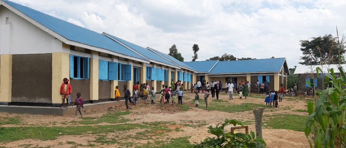 Neue Gebäude für die Maresi Primary School in Uganda